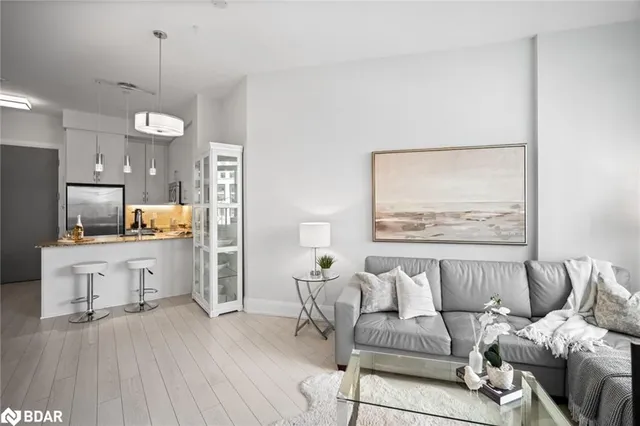 Additional image 15 of 2 Old Mill Dr Unit 103