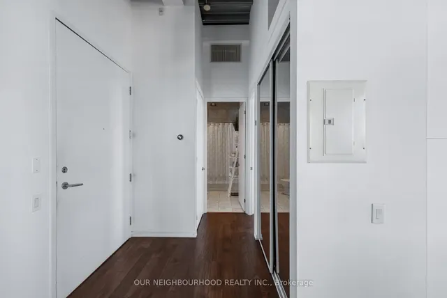 Additional image 23 of 736 Dundas St Unit PH2