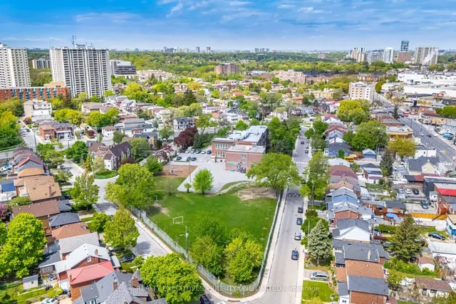 Additional image 11 of 42 Rutherford Ave