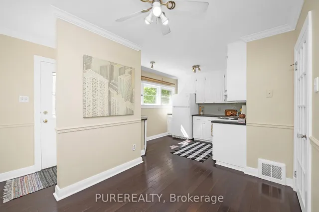Additional image 9 of 2067 Maplewood Dr