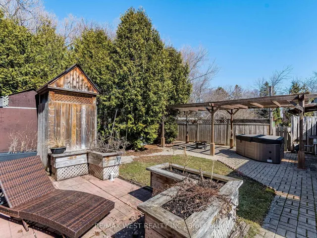 Additional image 22 of 76 Laburnham Ave