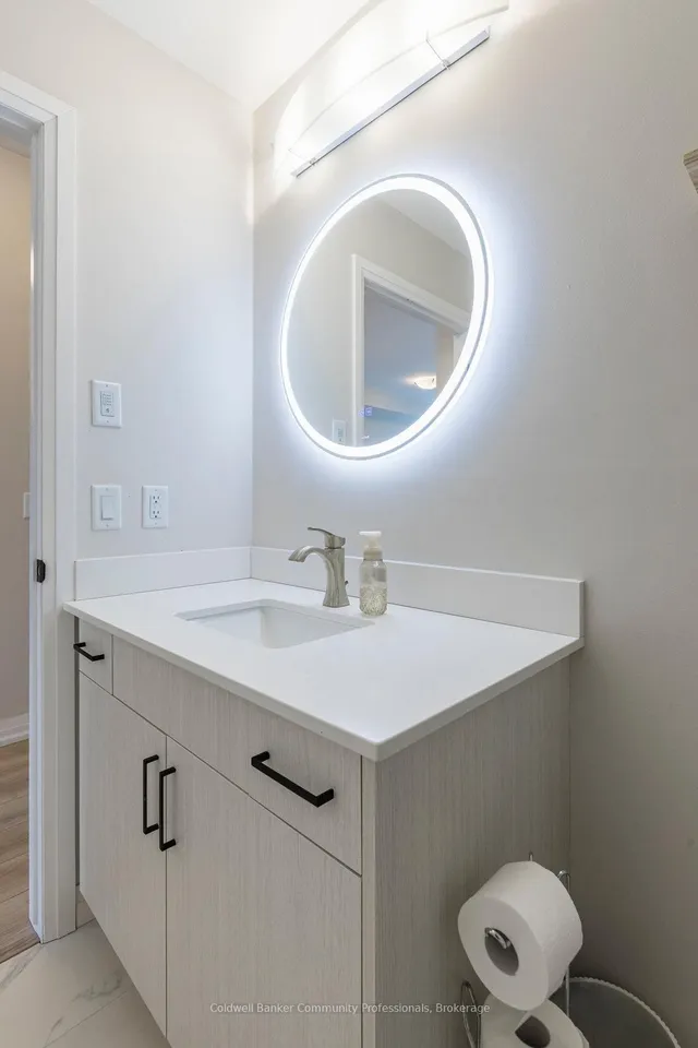 Additional image 22 of 120 Springvalley Cres Unit 208