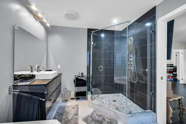 Additional image 18 of 137 Diiorio Circ