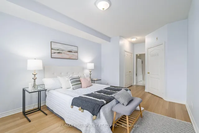 Additional image 22 of 3351 Cawthra Rd Unit 116