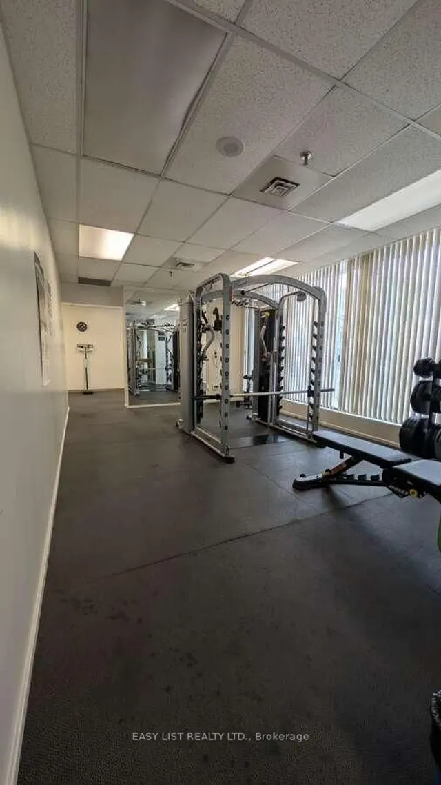 Additional image 29 of 117 Gerrard St Unit 903