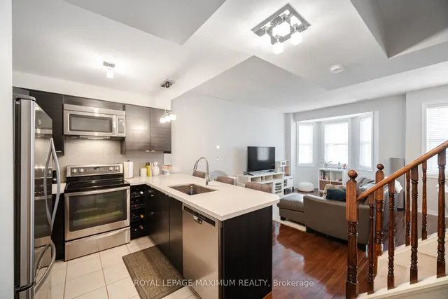 Additional image 7 of 760 Lawrence Ave Unit 46