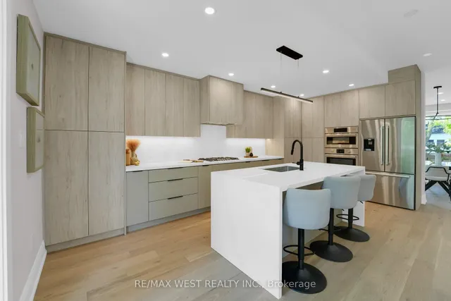 Additional image 14 of 207 Winnett Ave