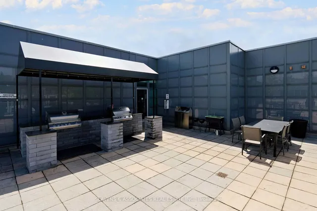 Additional image 34 of 380 Macpherson Ave Unit 408