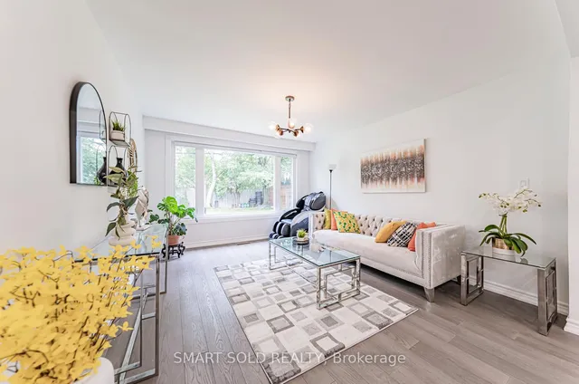 Additional image 19 of 18 Cadillac Ave