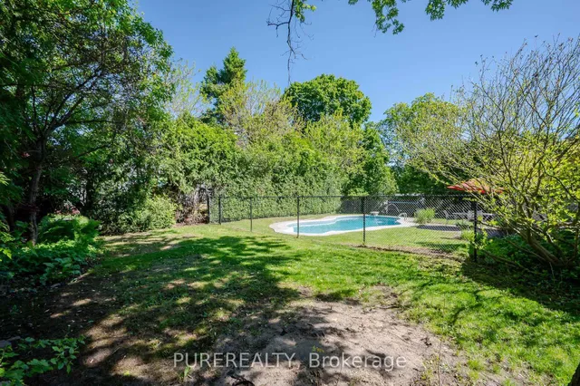 Additional image 30 of 2067 Maplewood Dr