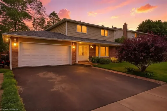 Additional image 2 of 307 Erindale Dr