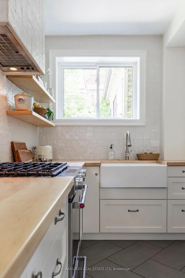 Additional image 18 of 141 Elgin St