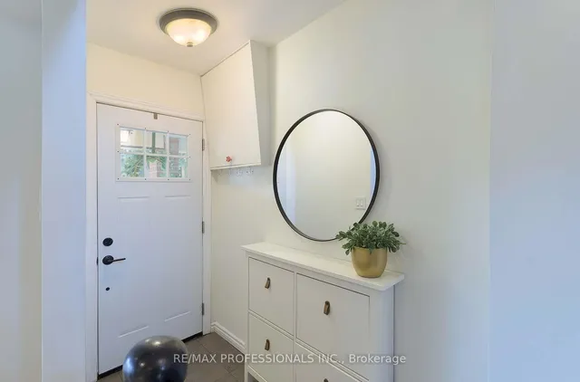 Additional image 4 of 263 Sixth St