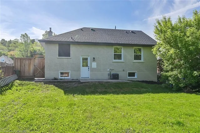 Additional image 43 of 355 Rosedale Ave