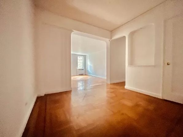 30 Bogardus Pl APT 4F, New York, NY 10040