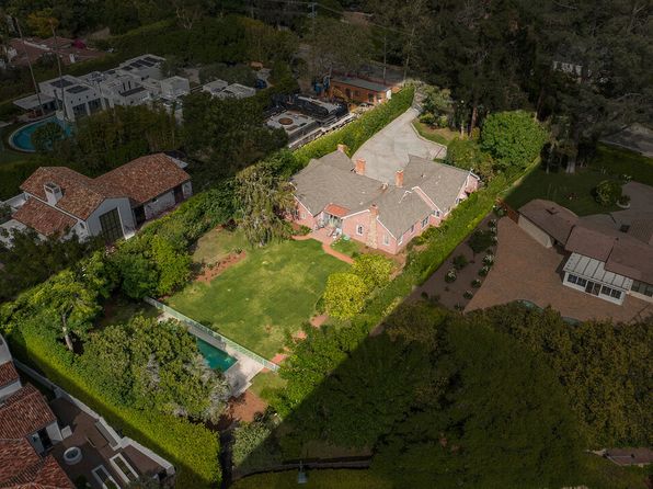 1639 Mandeville Canyon Rd, Los Angeles, CA 90049