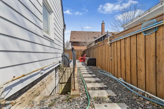 Additional image 28 of 2 Westcliffe Ave