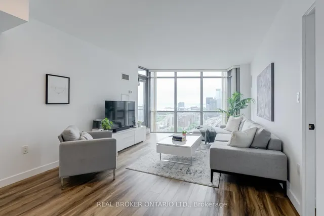 Additional image 9 of 5 Mariner Terr Unit 2605