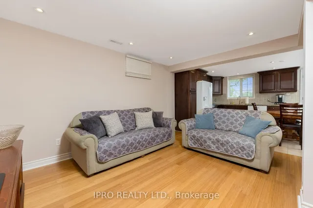 Additional image 33 of 14 Porchlight Rd