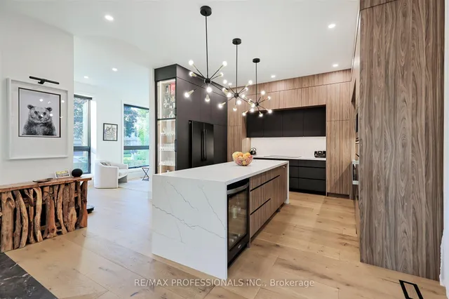 Additional image 16 of 22 Spring Garden Rd