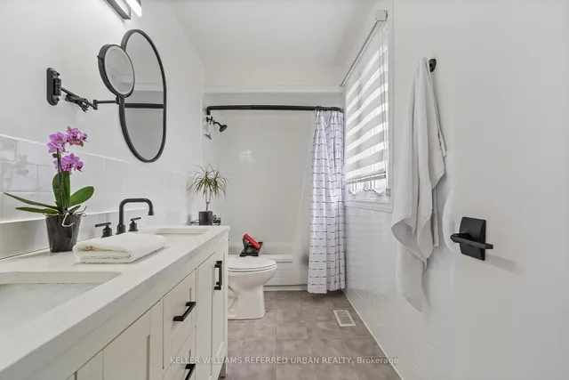 Additional image 33 of 23 Sinena Ave