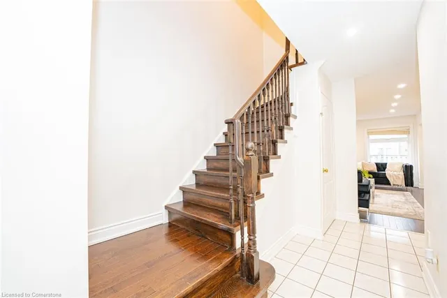 Additional image 24 of 945 Applecroft Cir