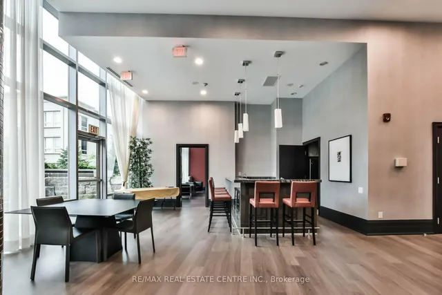 Additional image 33 of 17 Anndale Dr Unit 906