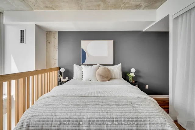 Additional image 25 of 1029 King St Unit 1001