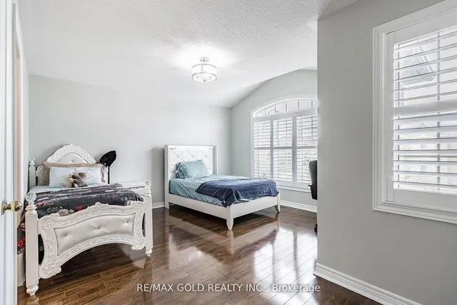 Additional image 27 of 251 Father Tobin Rd