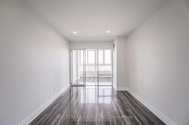 Additional image 36 of 2470 Eglinton Ave Unit 1708