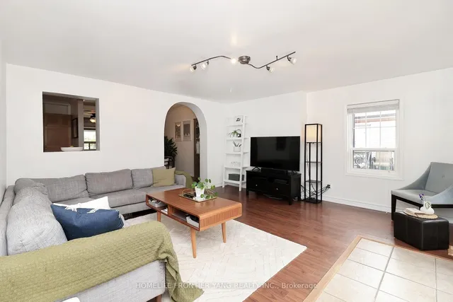 Additional image 28 of 38 Mimico Ave