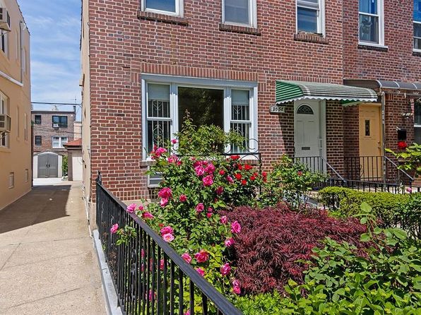 20-58 35th St #1, Astoria, NY 11105