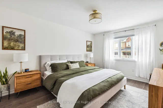 Additional image 14 of 54 Nisbet Blvd Unit 31