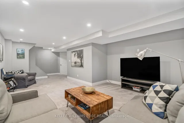 Additional image 36 of 84 Rockhaven Lane