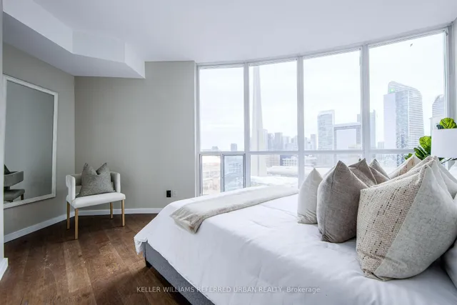 Additional image 18 of 218 Queens Quay Unit 2501
