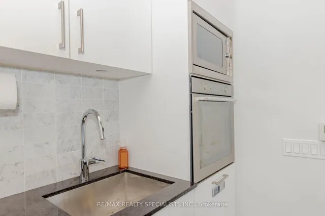 Additional image 21 of 576 FRONT St Unit 1705