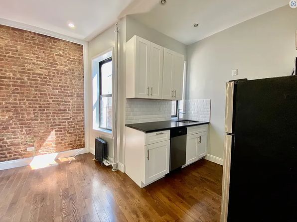 184 Nagle Ave #3S, New York, NY 10034