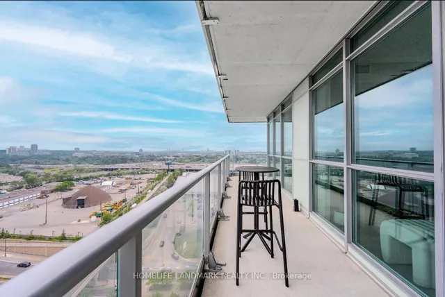 Additional image 27 of 33 Singer Crt Unit 1811