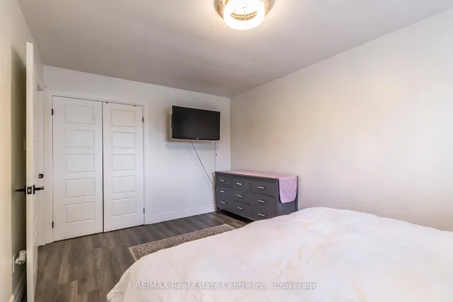 Additional image 20 of 44 Oakhurst Cres