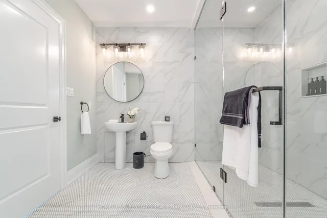 Additional image 42 of 28 Adrian Cres