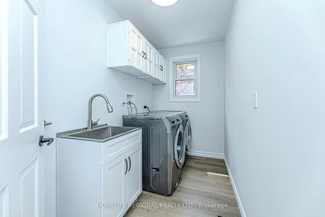 Additional image 45 of 11 Jean Dempsey Gate