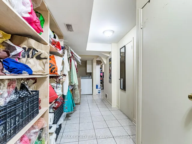 Additional image 42 of 14 Kentucky Dr