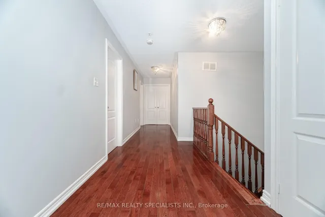 Additional image 16 of 8 Goreridge Cres