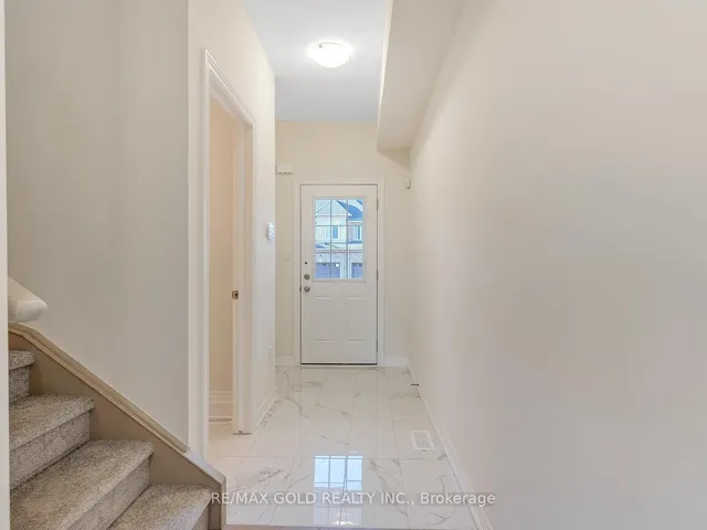 Additional image 7 of 93 PINOT Cres