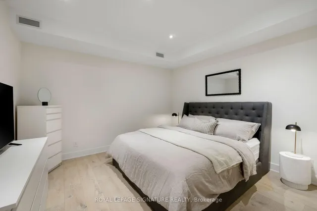 Additional image 45 of 17 Lakeview Ave