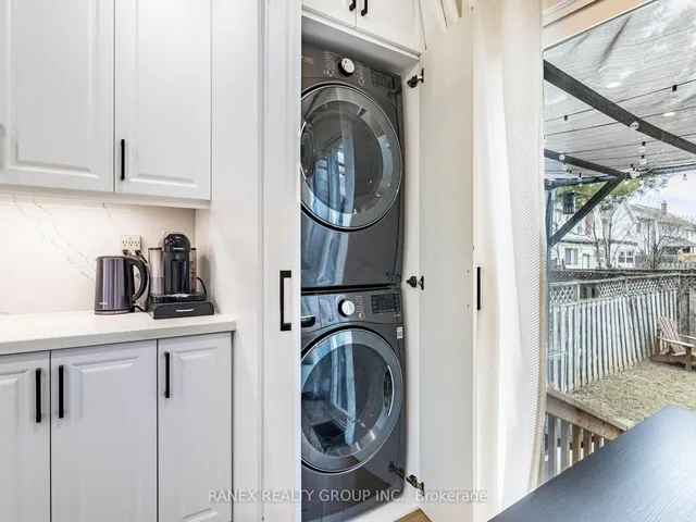 Additional image 24 of 41 Glendale Ave