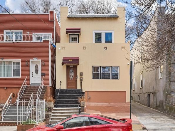 2206 Cedar Ave, Bronx, NY 10468
