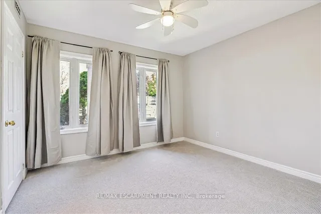 Additional image 7 of 4140 Foxwood Dr Unit 1102