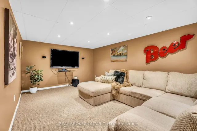 Additional image 36 of 18 Mansfield St