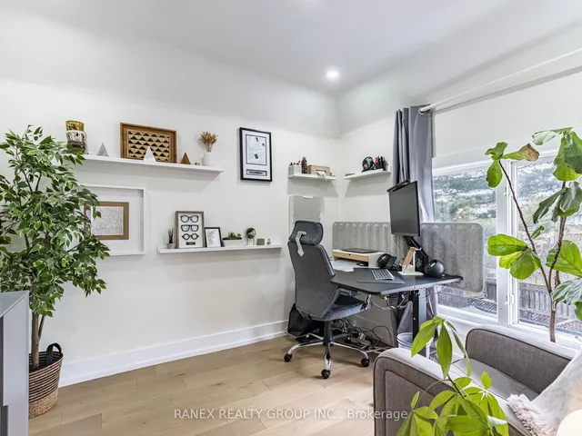 Additional image 29 of 41 Glendale Ave